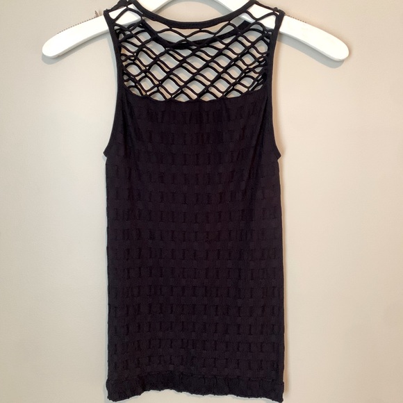 Black camisole spandex type top - Picture 7 of 9